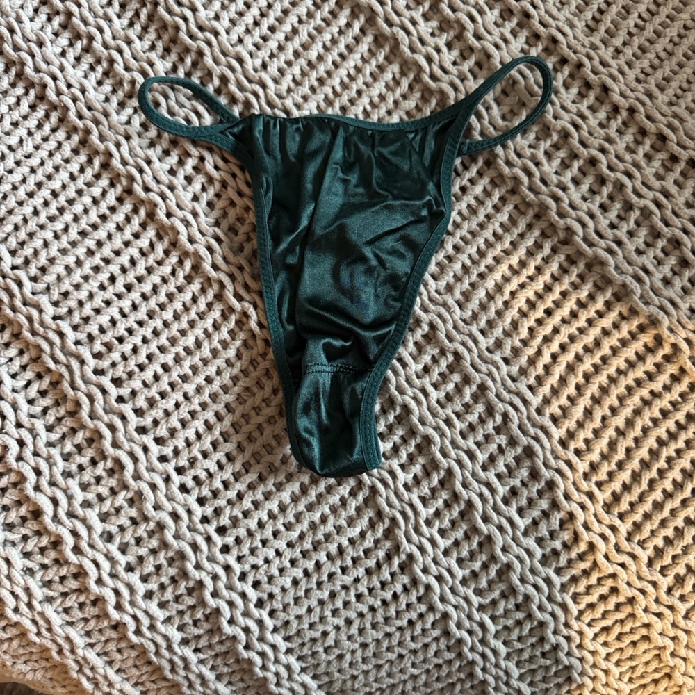 Elegant Green Women's Thong